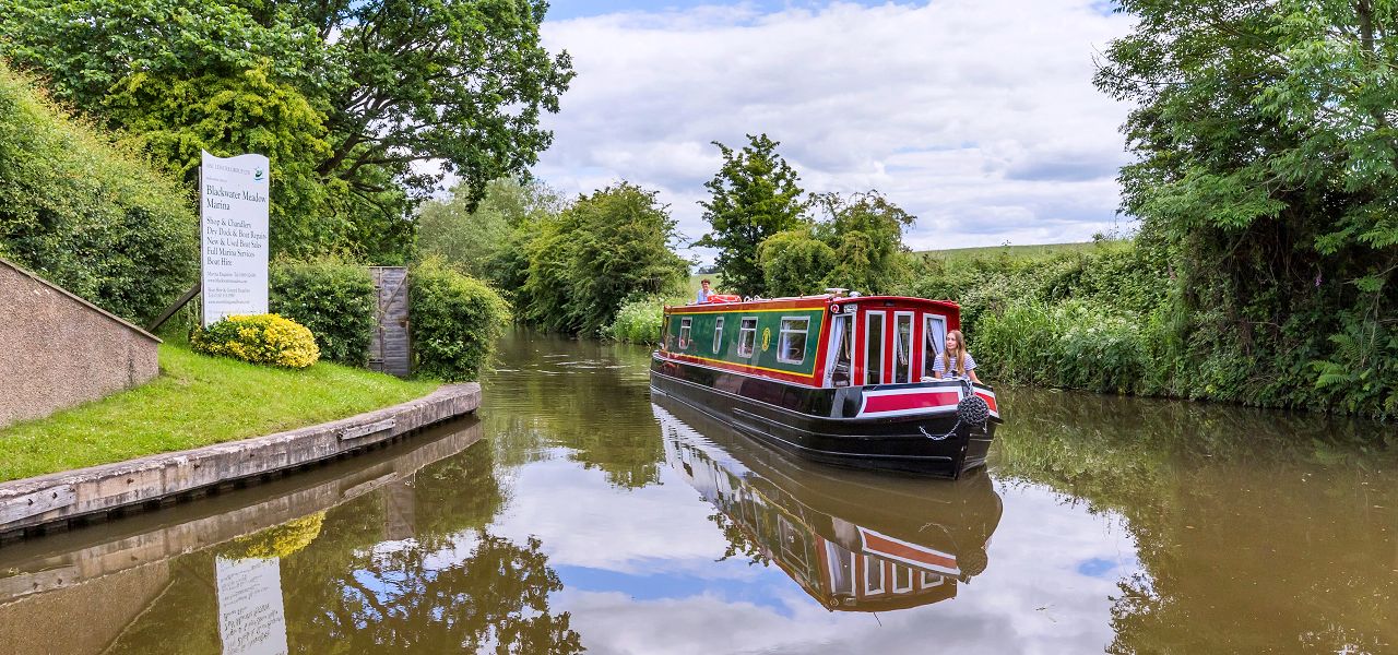 Narrowboat Holiday in England